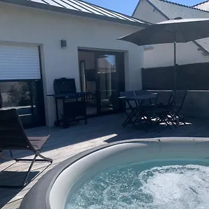  Hébergement de vacances Le Refuge De La Baie France